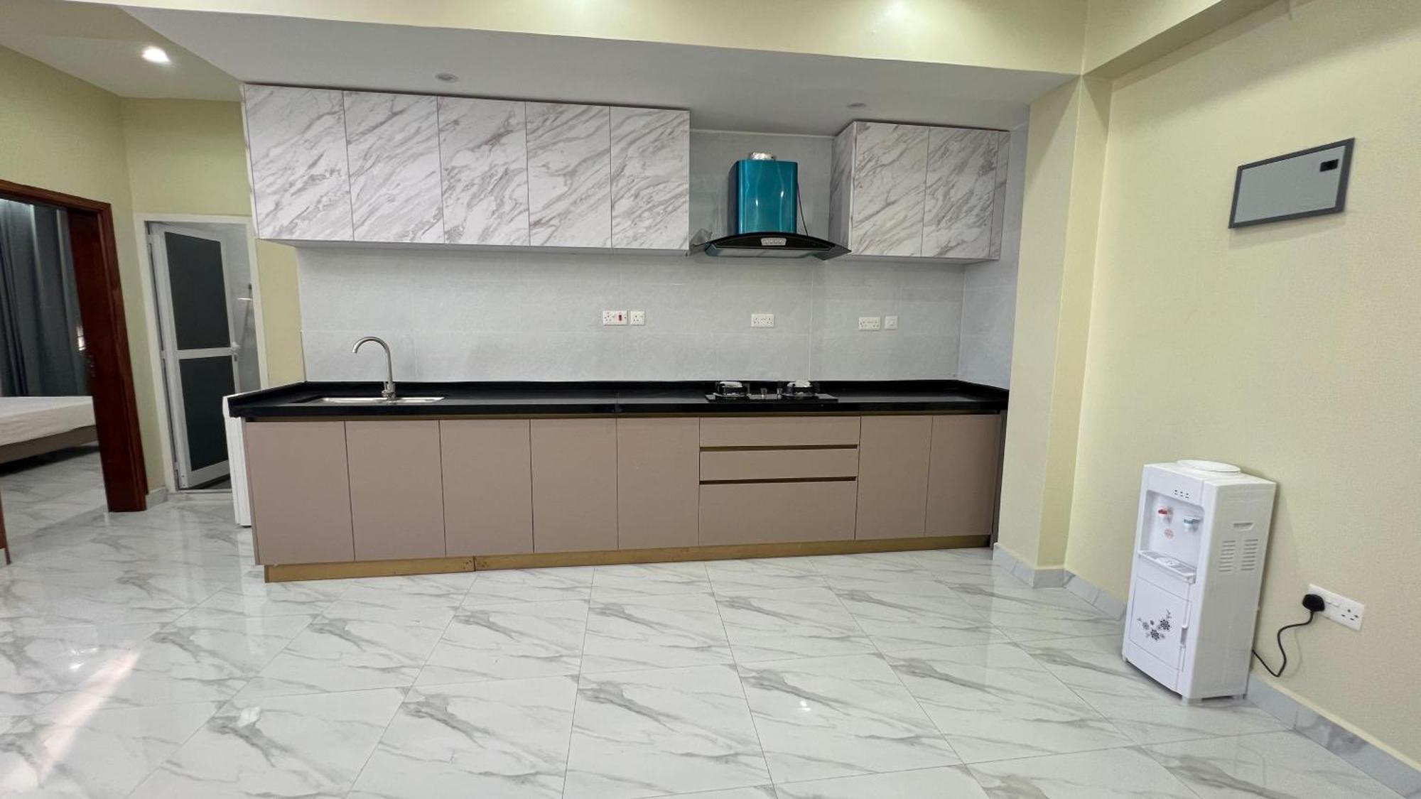 Elite Apartment, Banana-very Near To International Airport *