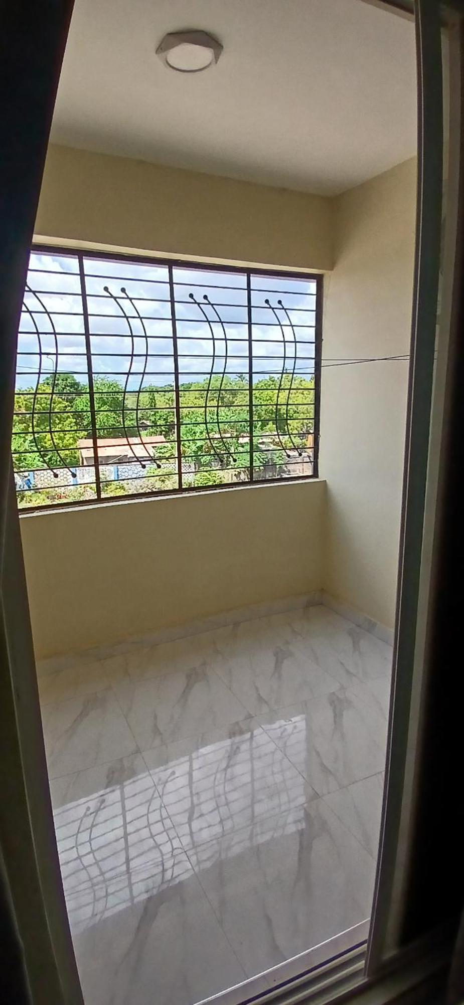 Elite Apartment, Banana-very Near To International Airport